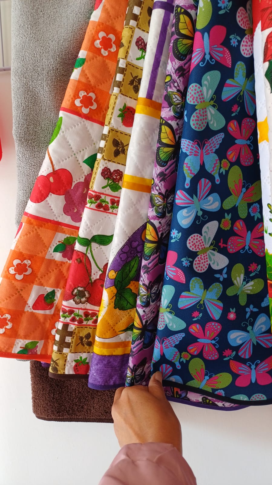 MANDIL GRUESOS AHULADOS